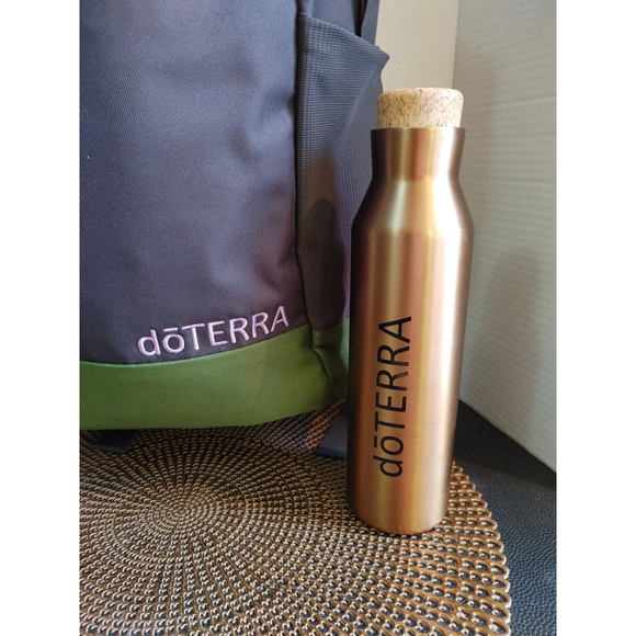 doTERRA Backpack & Water Bottle NWT - Picture 5 of 6